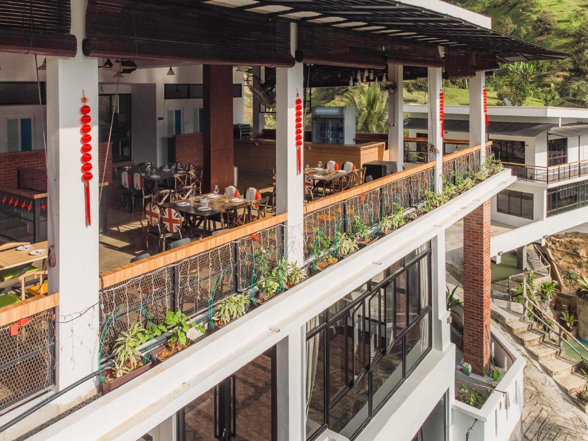Ellin Forest Karaoke & Pool Resort Bukit Tinggi Bentong Exterior foto